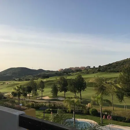 Calanova Front Line Golf *